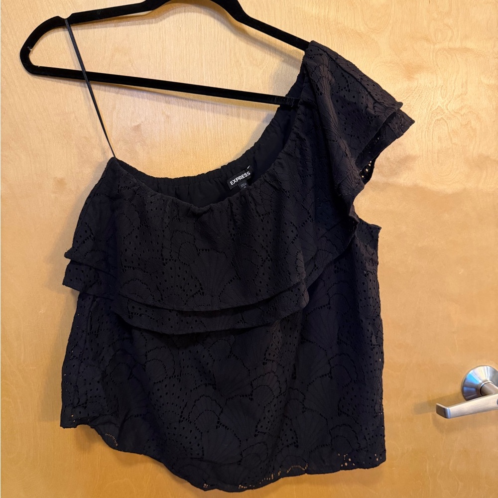 Express Black One-Shoulder Lace Blouse Size Medium